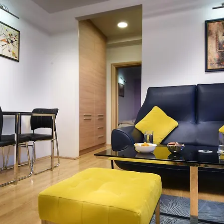 Lux Apartamento