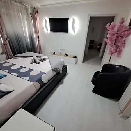 Lux